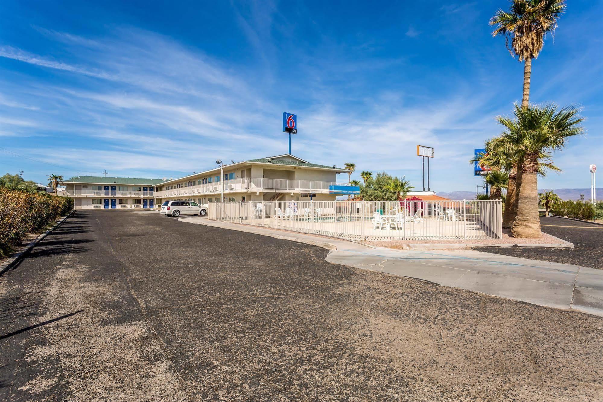 Motel 6-Needles, Ca Екстериор снимка